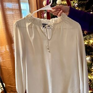 Elegant Cream Tommy Hilfiger Women's Top